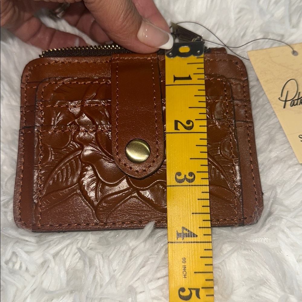 PATRICIA NASH The Cassis ID Case STYLE #P567603X Zippered 9 credit card slots. - Picture 8 of 9